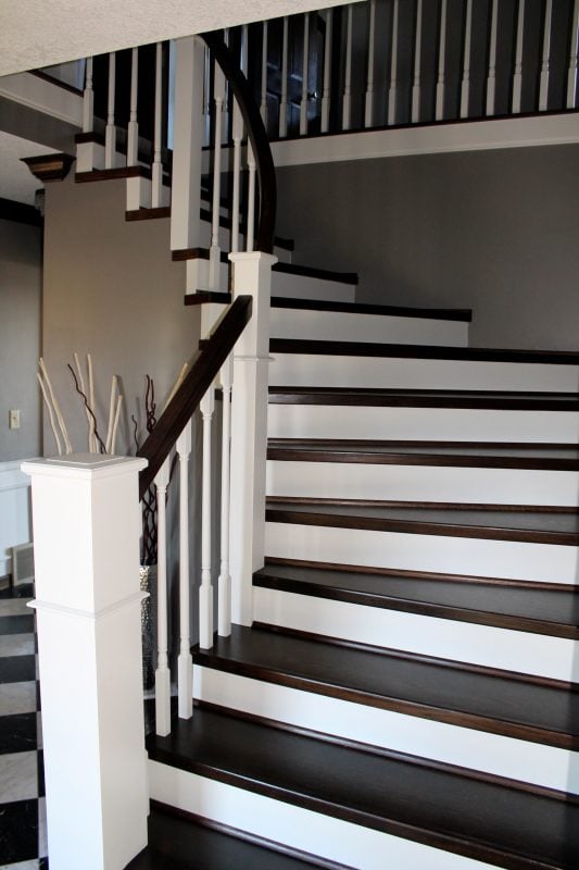 curved staircase remodel finished - Construction2Style via @Remodelaholic